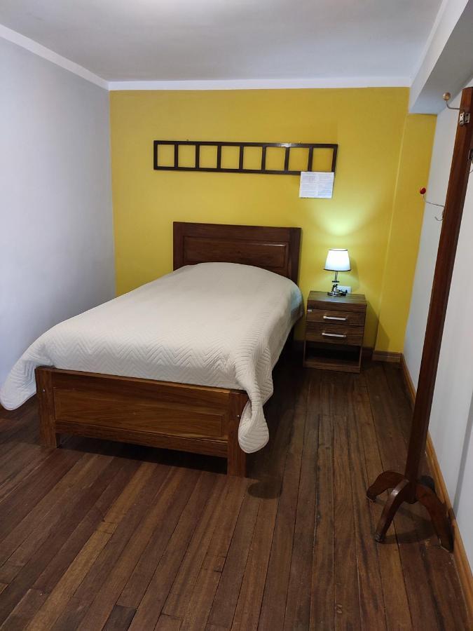Los Faroles Hostal Potosí Екстериор снимка