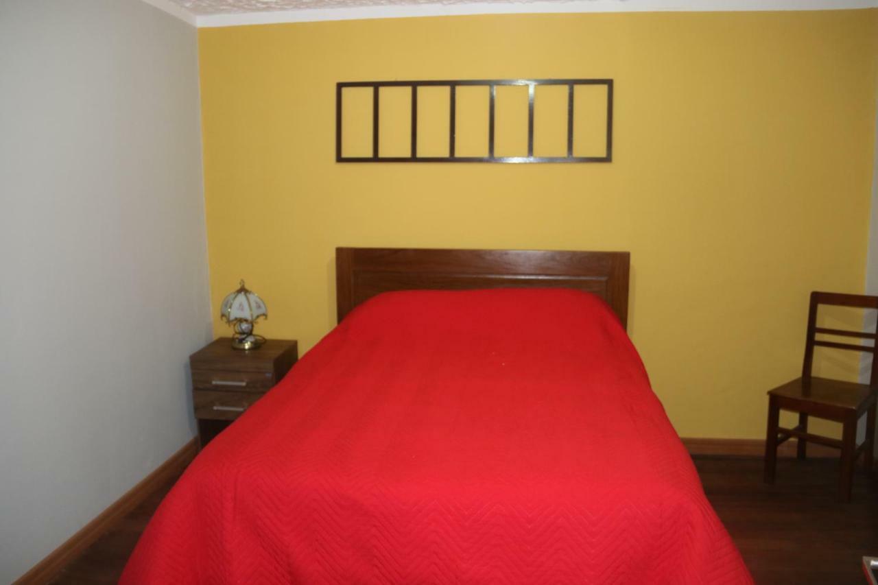Los Faroles Hostal Potosí Екстериор снимка